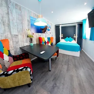 Apartment Sunsands Atico Playa76 Carihuela, Torremolinos